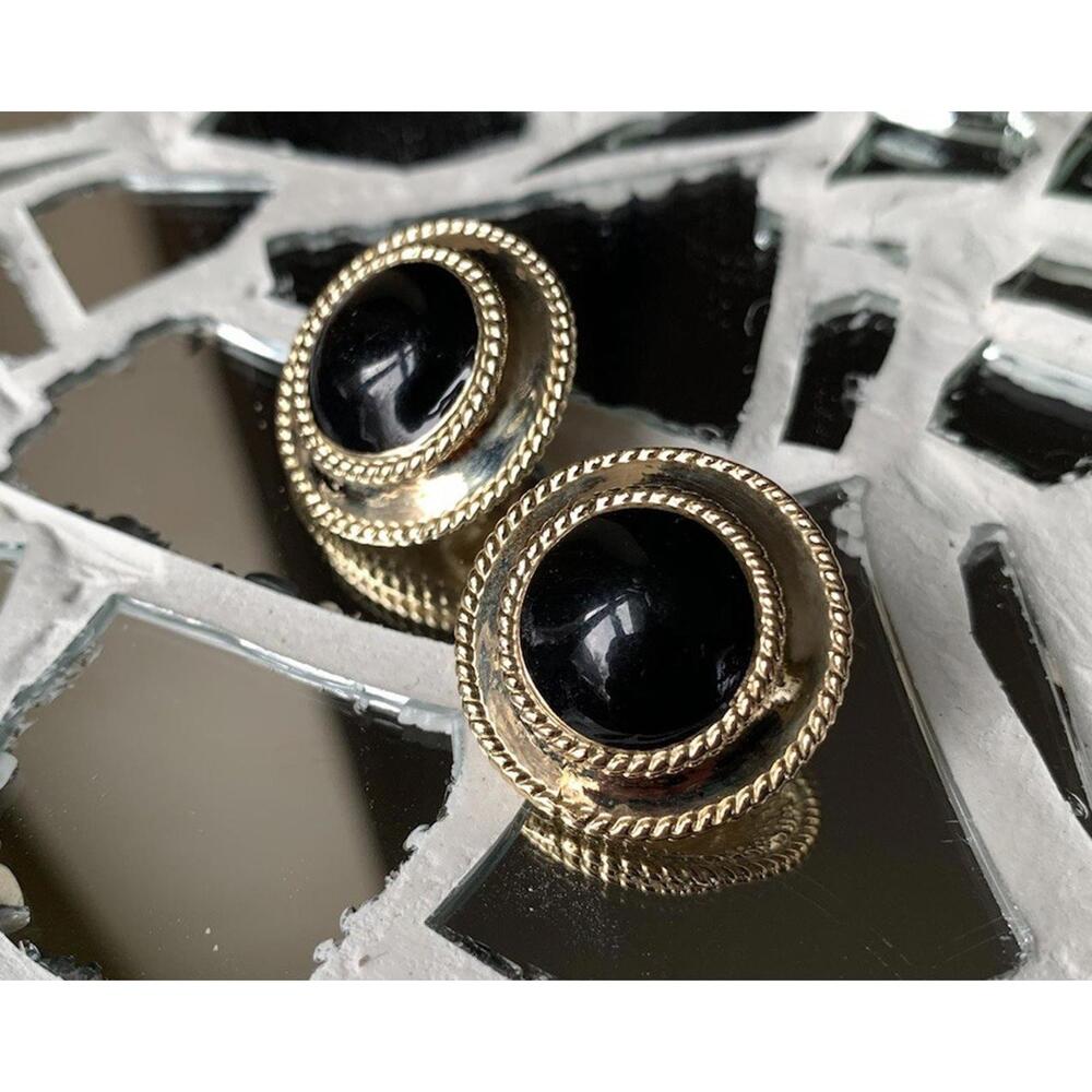 Vintage Round Black Onyx Gold Toned Stud Earrings .75” Diameter